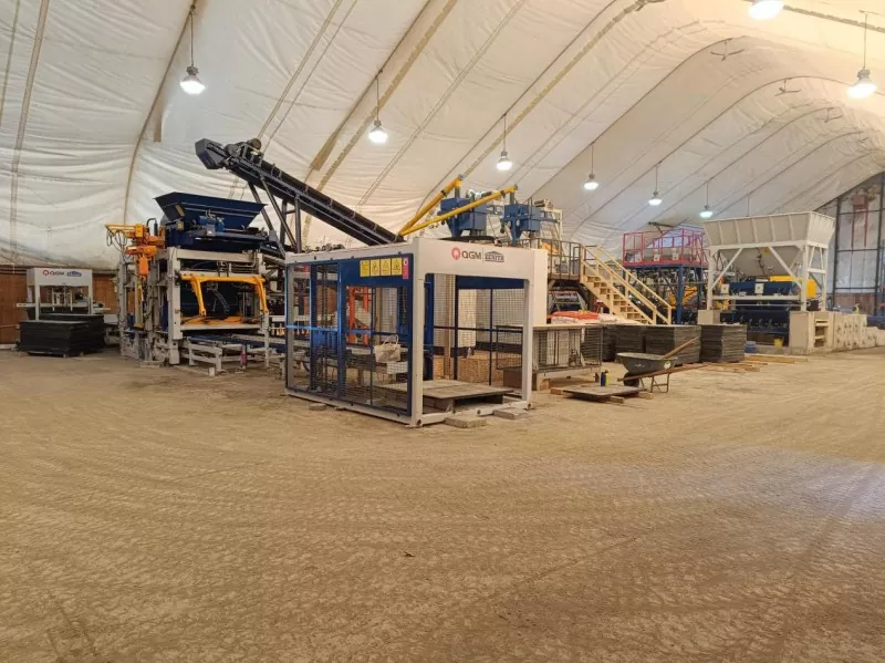 Kakšna oprema je potrebna za izgradnjo majhne tovarne betonskih blokov?