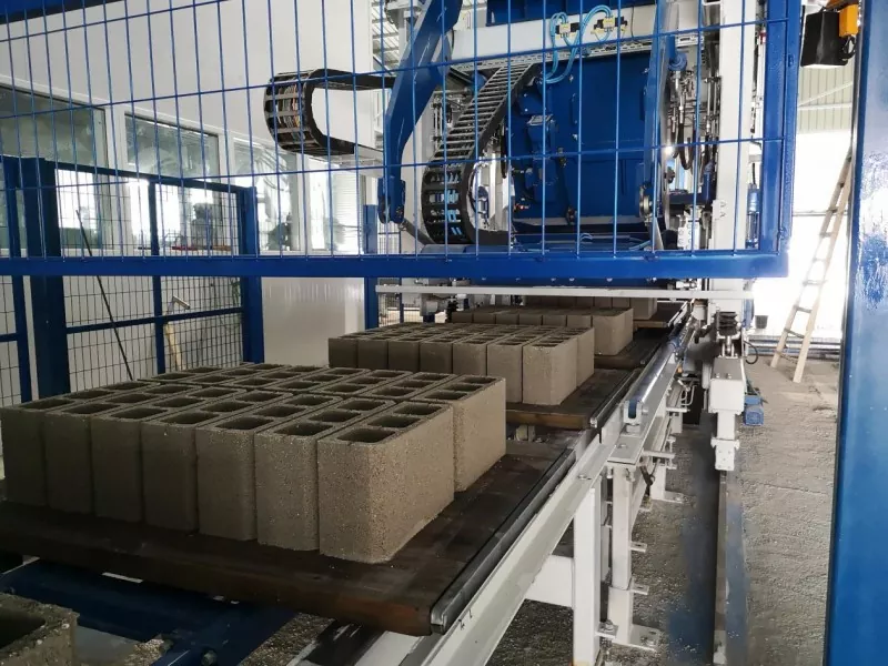 Najboljša zasnova mešanice betonskih blokov: Kako optimizirati materiale za močnejše bloke in večjo proizvodno učinkovitost